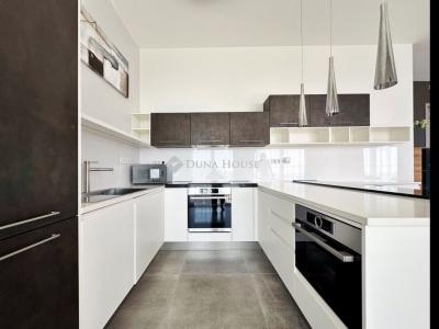 Eladó családi ház Pécs