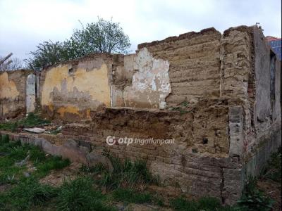 Eladó családi ház Dombóvár