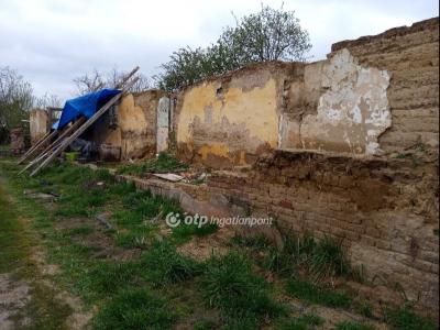 Eladó családi ház Dombóvár