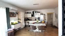 Eladó családi ház Győr