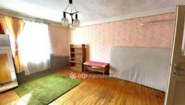 Eladó családi ház Csongrád