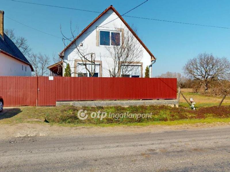 Eladó családi ház Nyírjákó
