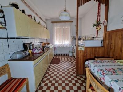 Eladó családi ház Budapest