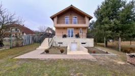 Eladó családi ház Őrbottyán