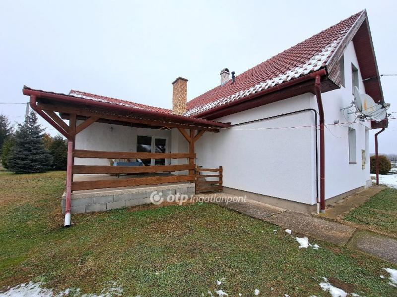 Eladó családi ház Nyírpazony