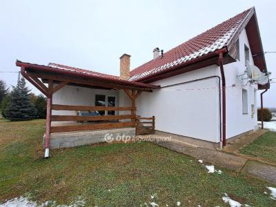 Eladó családi ház Nyírpazony