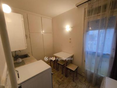 Eladó lakás Pécs