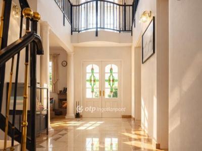 Eladó családi ház Budakeszi