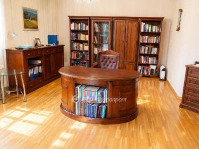 Eladó családi ház Budakeszi