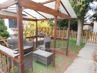 Eladó családi ház Budapest