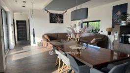 Eladó családi ház Pécs