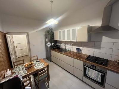 Eladó családi ház Monor