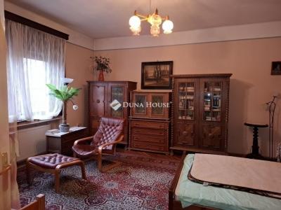 Eladó családi ház Budapest