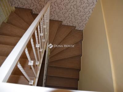 Eladó családi ház Maglód