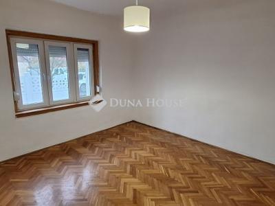 Eladó családi ház Gödöllő