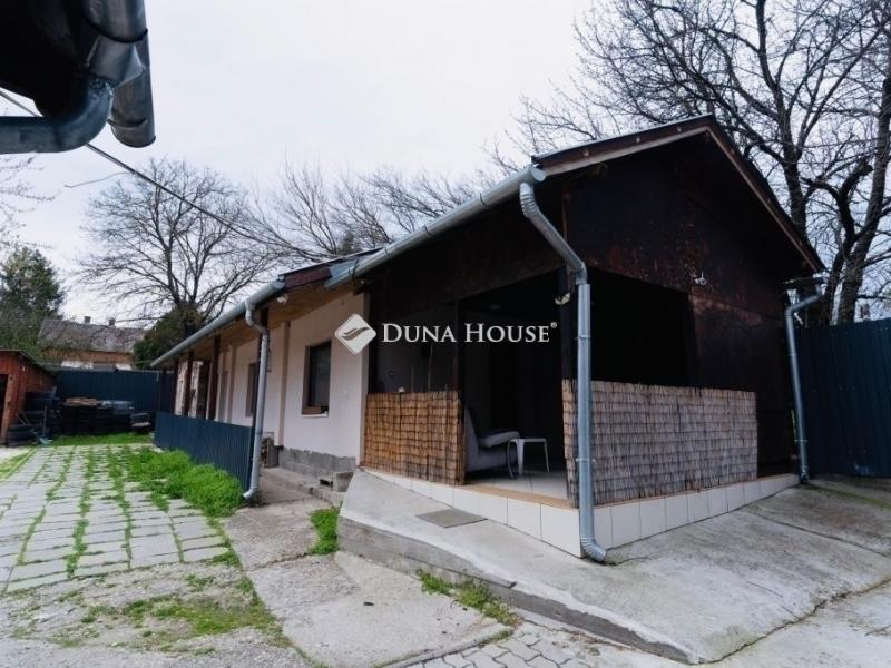 Eladó családi ház Gödöllő