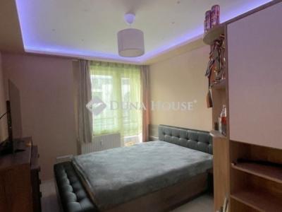 Eladó lakás Cegléd