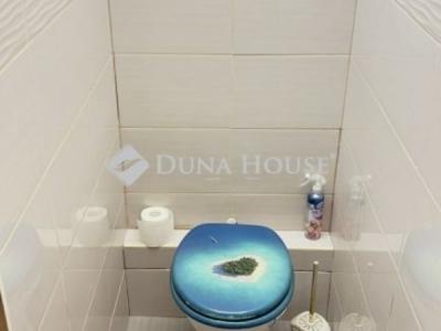 Eladó lakás Százhalombatta