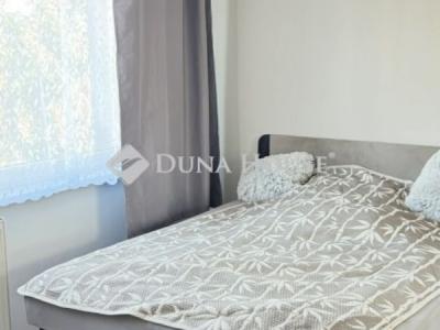 Eladó lakás Százhalombatta