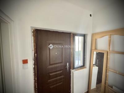 Eladó ikerház Érd