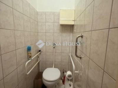 Eladó házrész Vecsés