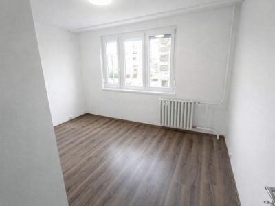 Eladó lakás Kecskemét