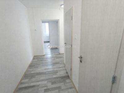 Eladó lakás Kecskemét