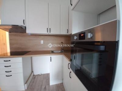 Eladó lakás Pécs