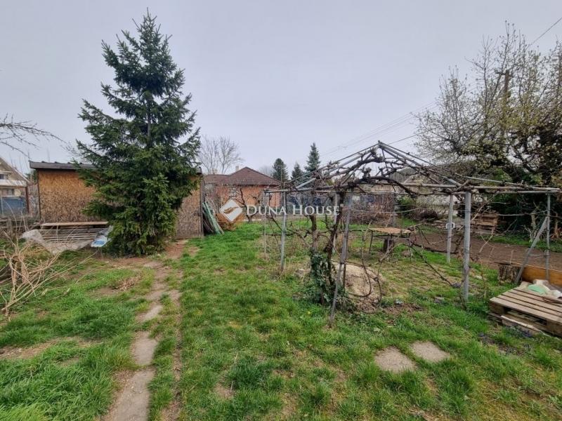 Eladó családi ház Gárdony