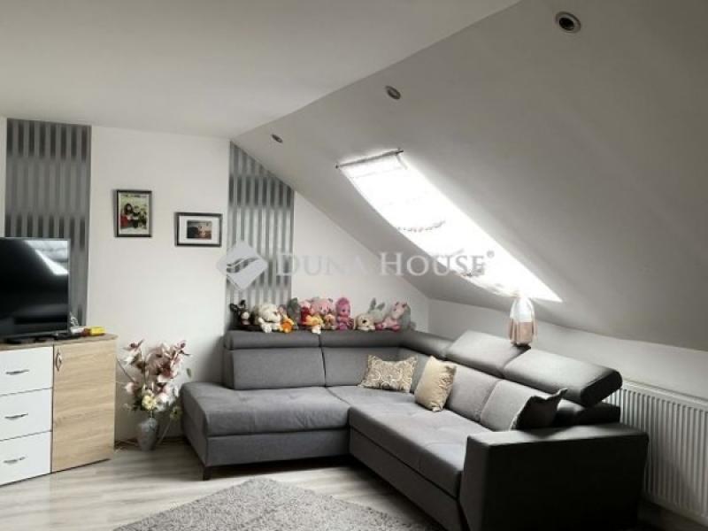 Eladó családi ház Győr