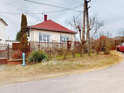 Eladó családi ház Nyírbátor