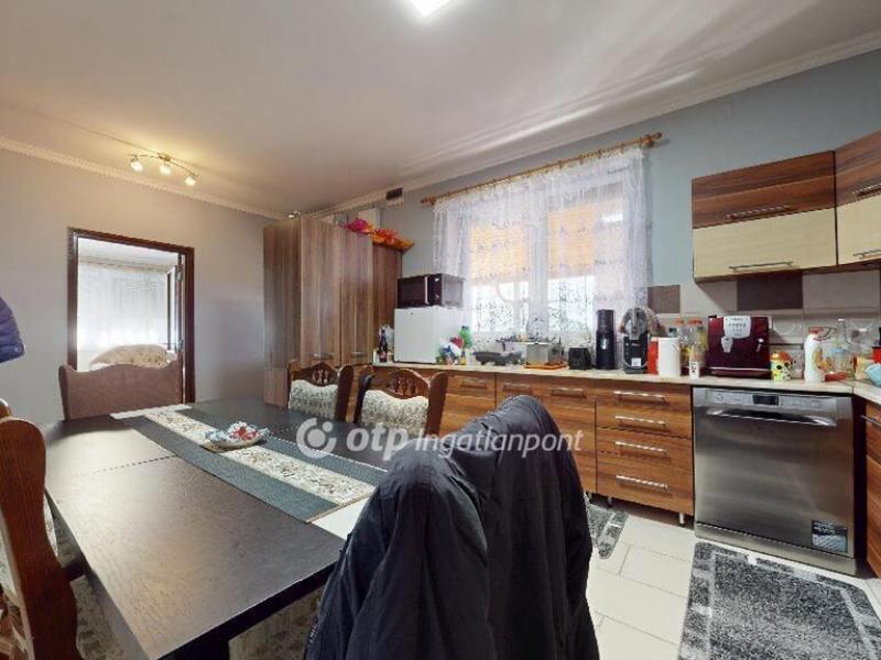 Eladó családi ház Nyírjákó