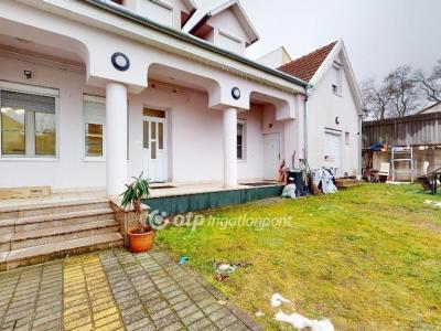 Eladó lakás Nyíregyháza