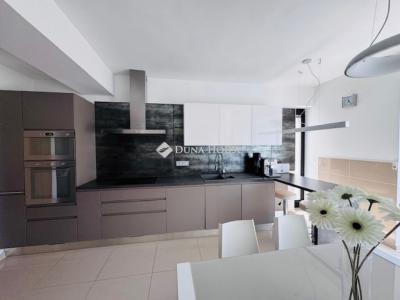 Eladó családi ház Pécs