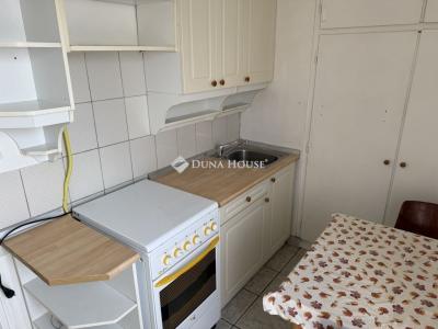 Eladó lakás Pécs