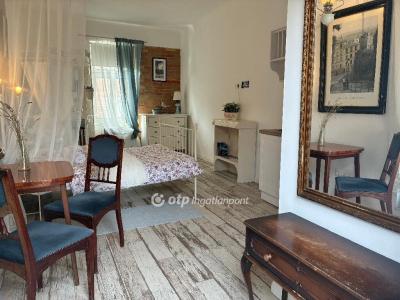 Eladó családi ház Pécs