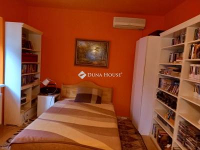 Eladó családi ház Budapest