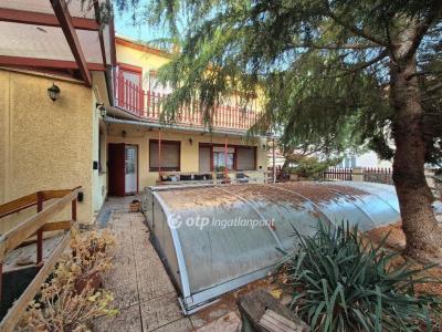 Eladó családi ház Hódmezővásárhely