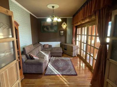 Eladó családi ház Parád