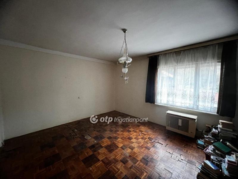 Eladó családi ház Sirok