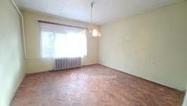 Eladó családi ház Eger