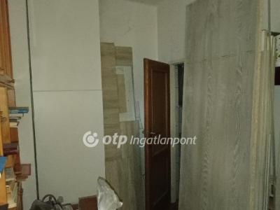 Eladó családi ház Budapest