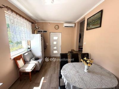 Eladó családi ház Budapest