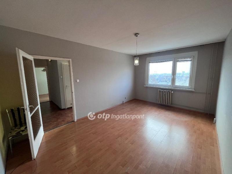 Eladó lakás Szeged