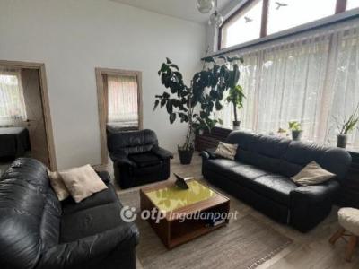 Eladó családi ház Vonyarcvashegy