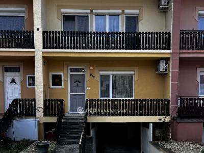 Eladó lakás Hévíz