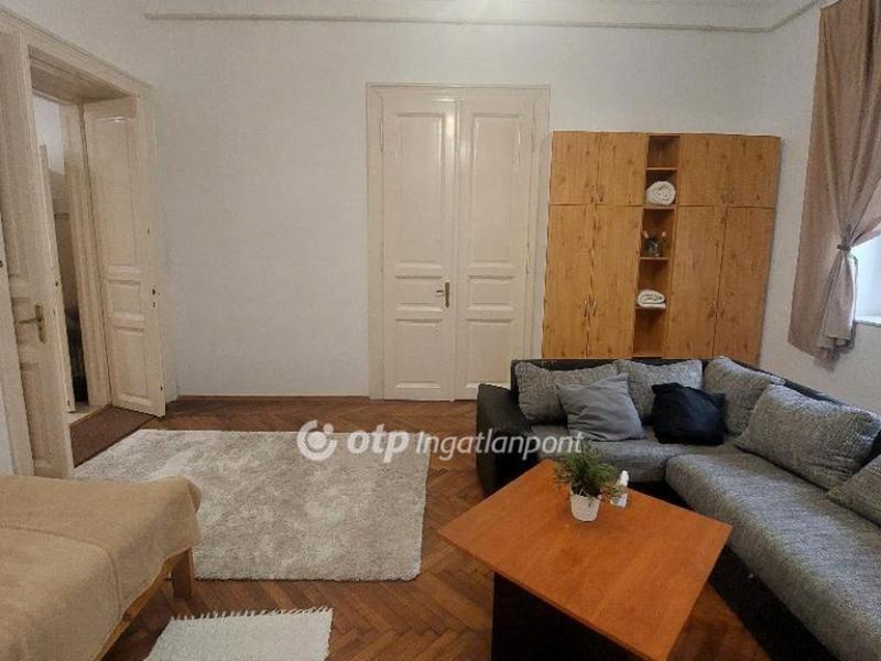 Eladó lakás Budapest