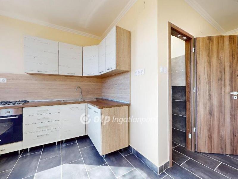 Eladó lakás Nyírbátor