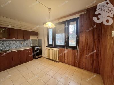 Eladó lakás Kecskemét