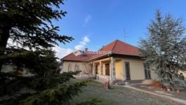 Eladó családi ház Kecskemét